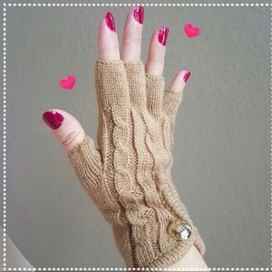 ✨Michael Kors | Mittens✨